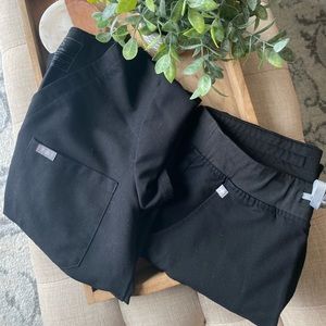 Figs Set Size Small Black Shirt and Joggers